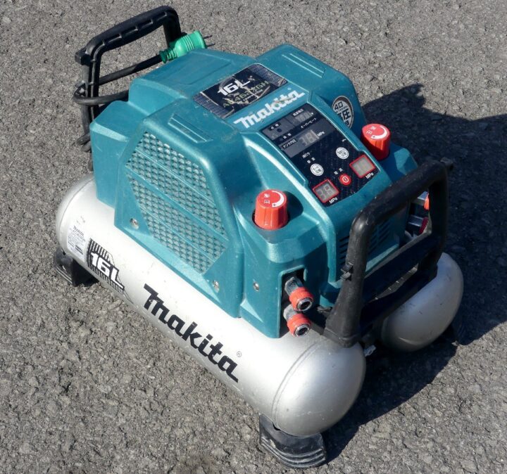 マキタ 高圧 エアコンプレッサ 16L【AC462XGH】