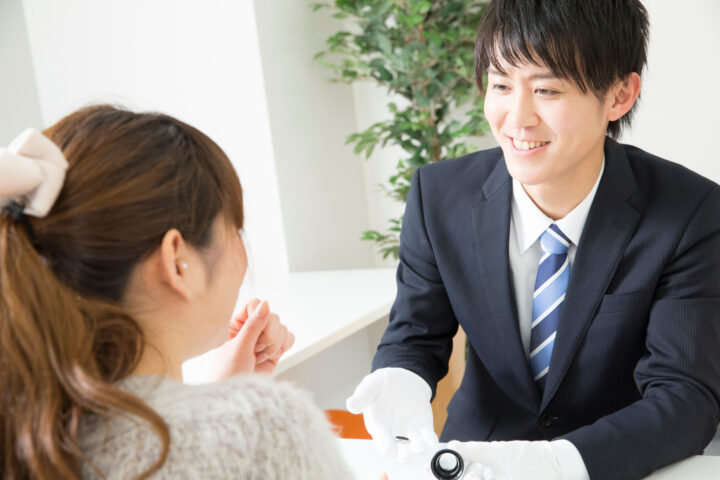 <strong>ご承諾後に現金お渡し</strong>